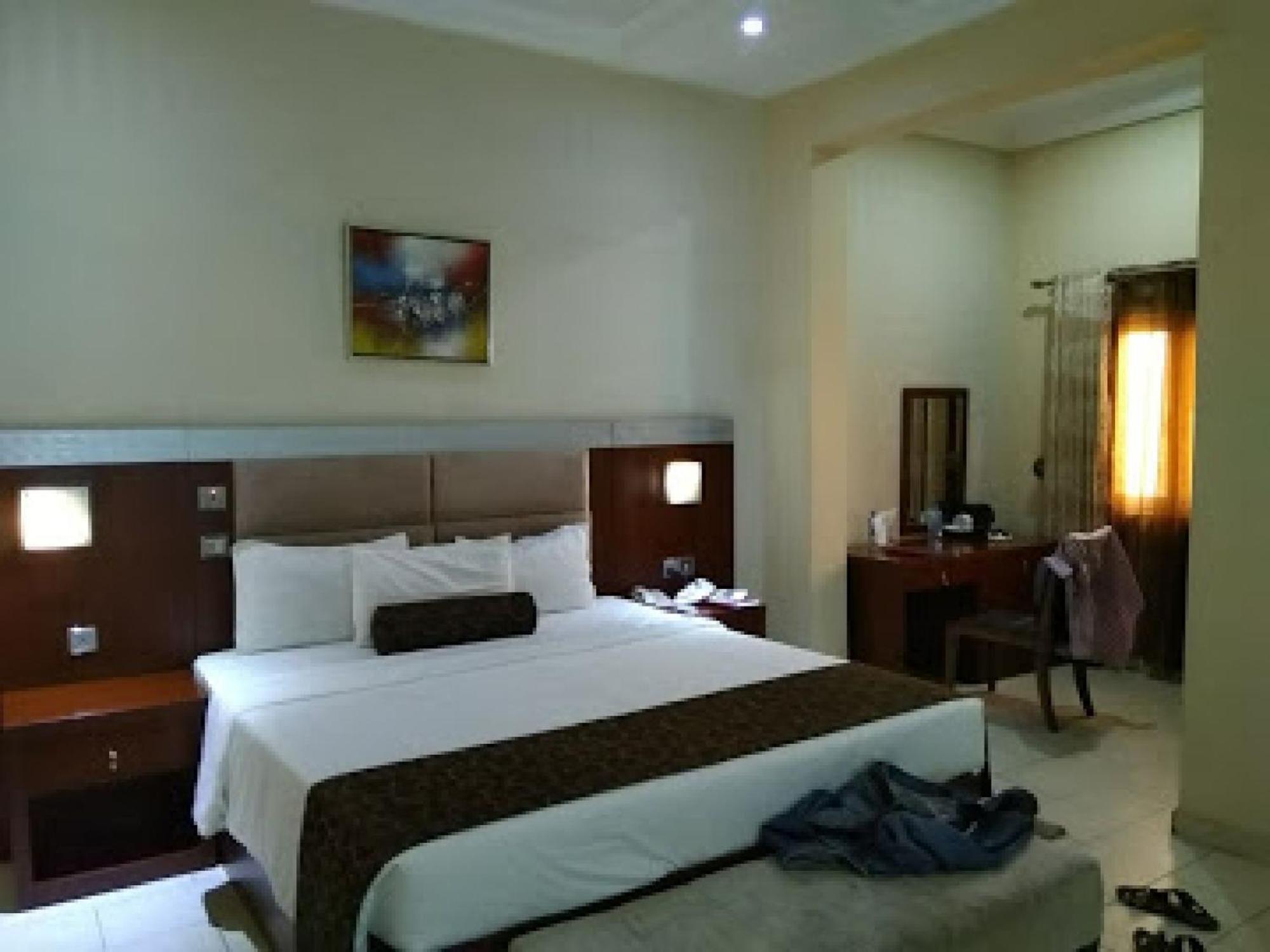Room In Lodge - Nippon Grand Hotels Jabi Dış mekan fotoğraf